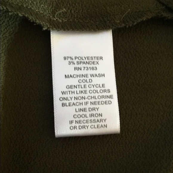 Spense Olive Green Sleeveless Top - Picture 4 of 4